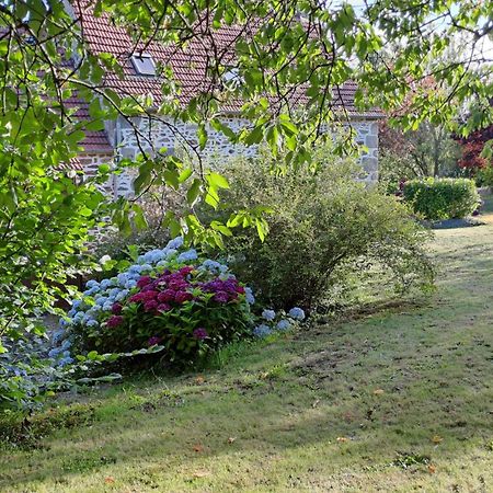 Le Cottage De Lily Bonnemain Exterior photo